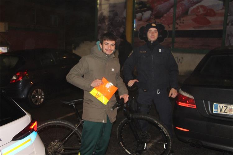Slika \PU_V\vijesti\2022\Pješaci i biciklisti\IMG_8277.JPG